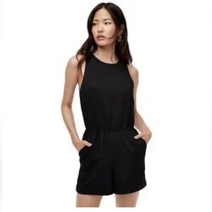 Aritzia Babaton • Rive Romper • Size 00